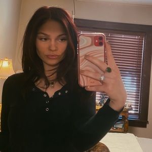 Meet your Posher, Cierra